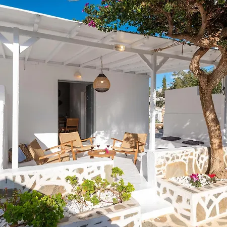 Chanos Luxury Paros Alikí